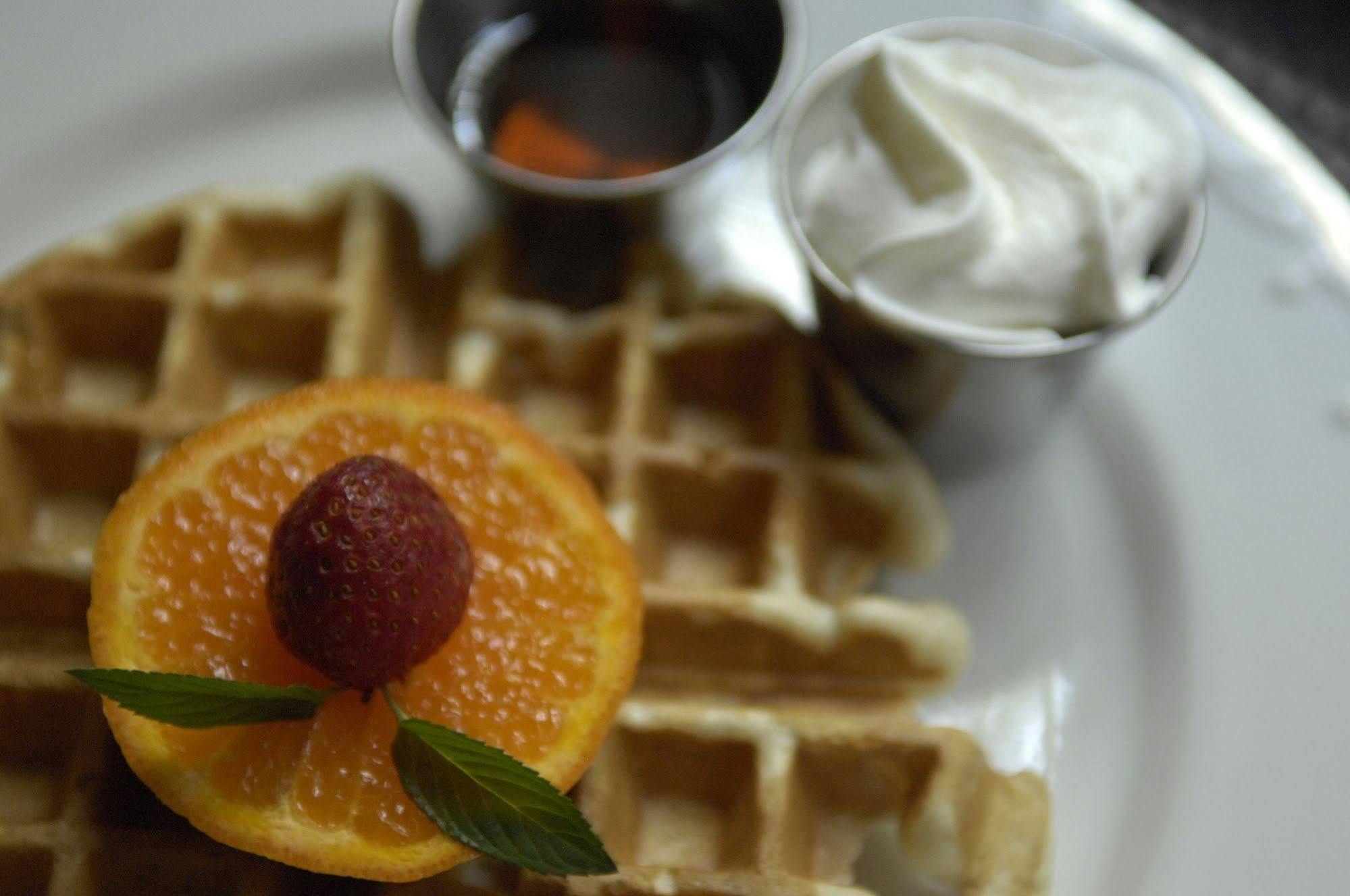 Butler Creek House Bed and Breakfast Niagara-on-the-Lake Exteriör bild