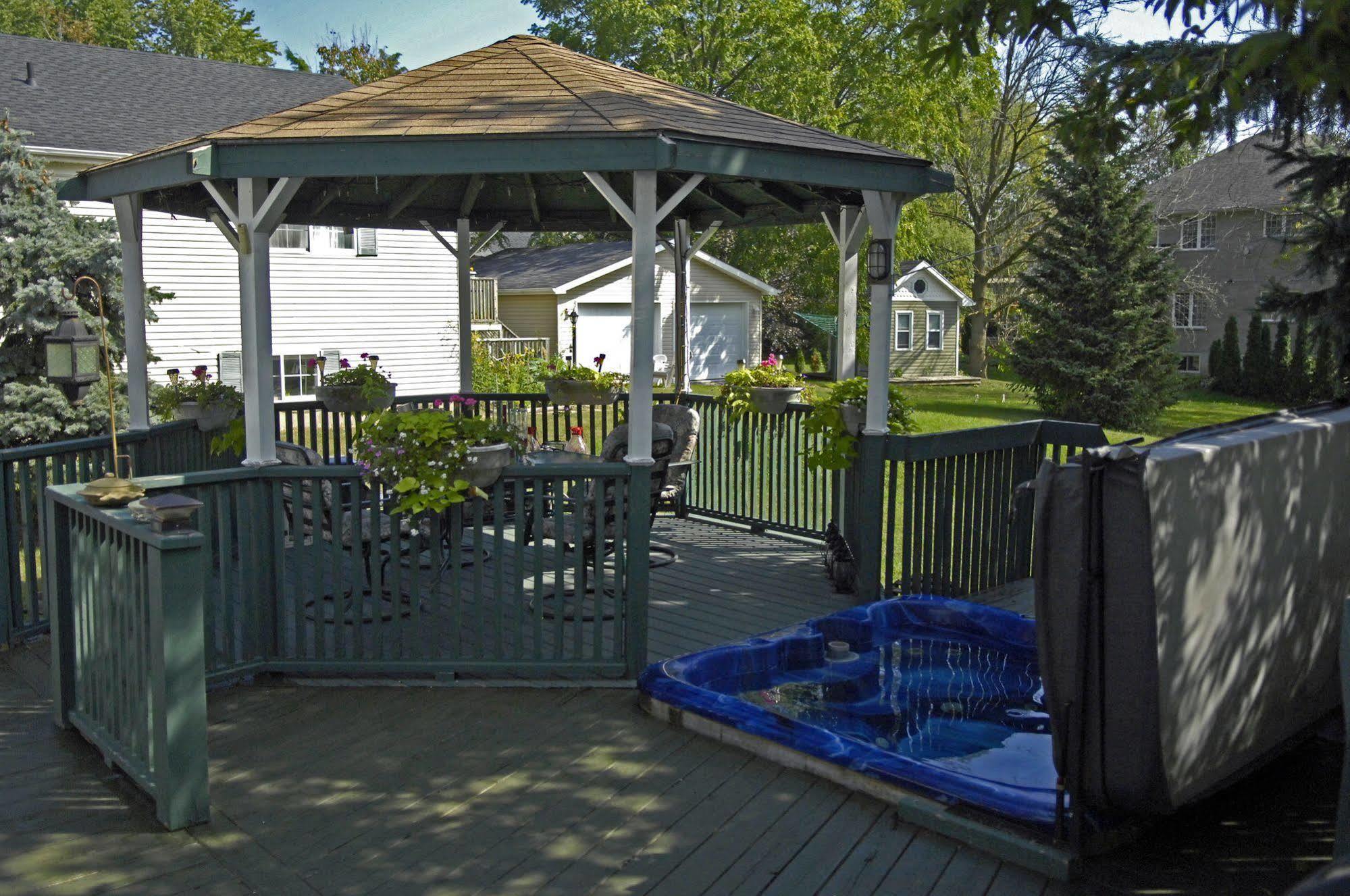 Butler Creek House Bed and Breakfast Niagara-on-the-Lake Exteriör bild
