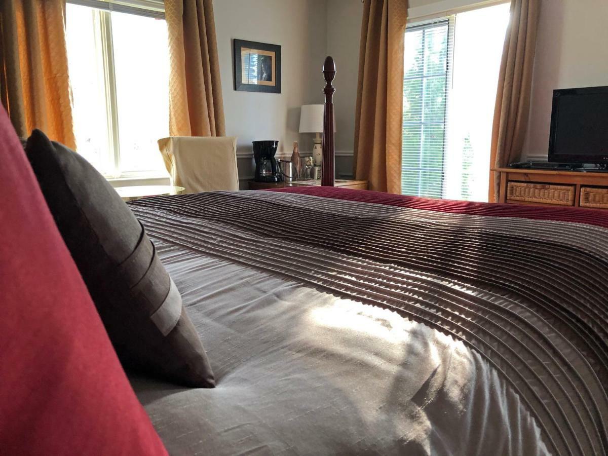 Butler Creek House Bed and Breakfast Niagara-on-the-Lake Exteriör bild